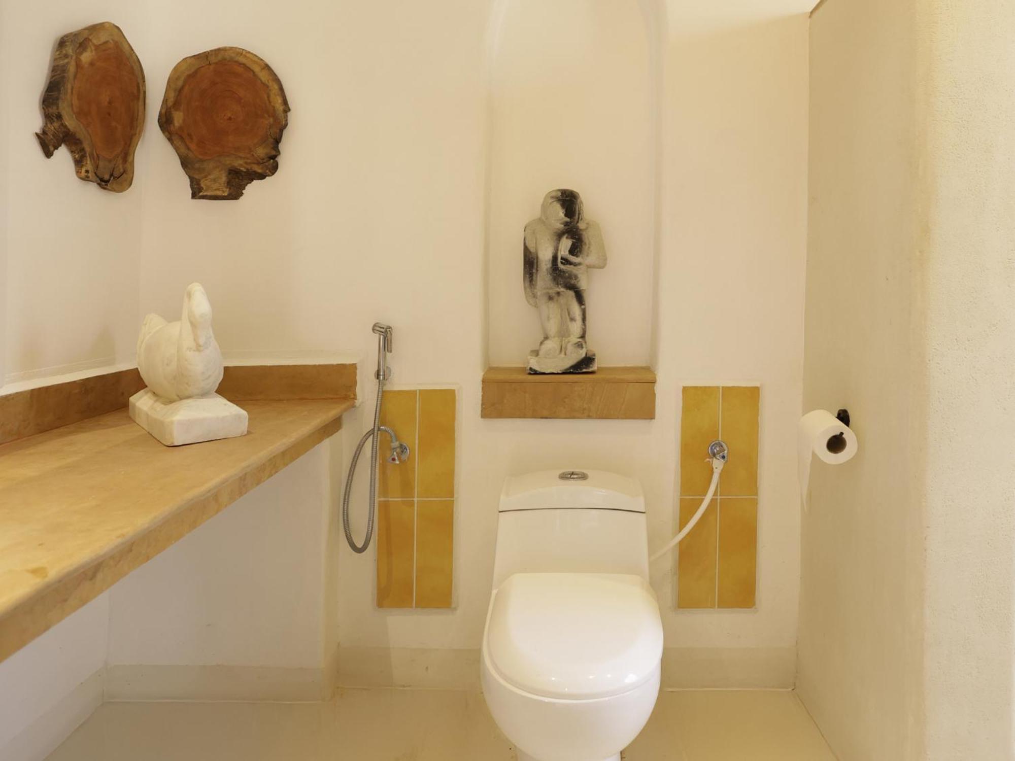 Meladin Sariska Farm stay *